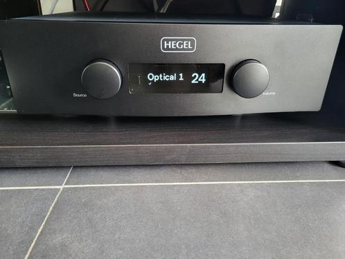 Hegel H390 - Etat impeccable / quasi-neuf - 3.290 €, TV, Hi-fi & Vidéo, Amplificateurs & Ampli-syntoniseurs, Comme neuf, Stéréo