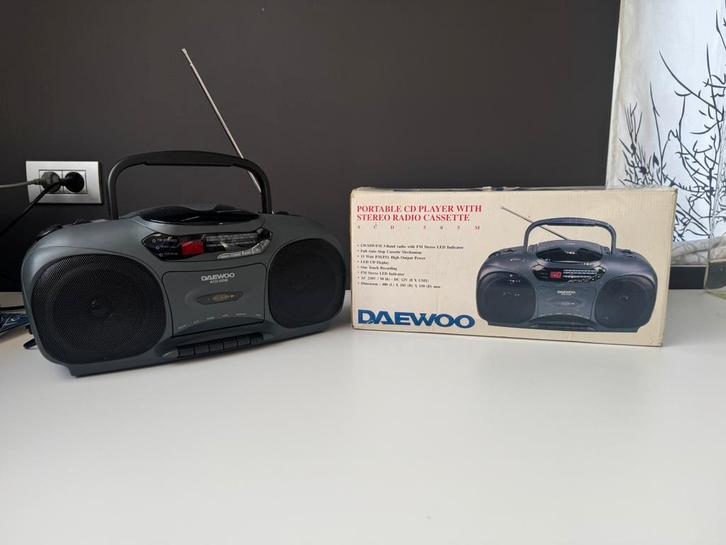 Daewoo Radio ACD-505M – Perfecte staat – Compleet met doos, Audio, Tv en Foto, Radio's, Zo goed als nieuw, Radio, Ophalen