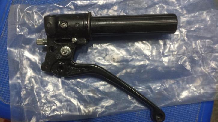 Poignée frein/accélérateur Piaggio typhoon 2t, Vélos & Vélomoteurs, Pièces de cyclomoteur | Général, Utilisé, Autres types, Enlèvement ou Envoi