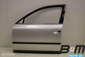 Portier links voor VW Passat 3BG Variant LA7W 3B4831051BE beschikbaar voor biedingen