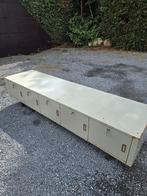 Industriele kast, Ophalen