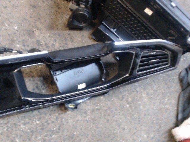 Grille d'aération Volkswagen Polo 6 2021 LP/15155, Autos : Pièces & Accessoires, Habitacle & Garnissage, Volkswagen, Utilisé, Enlèvement