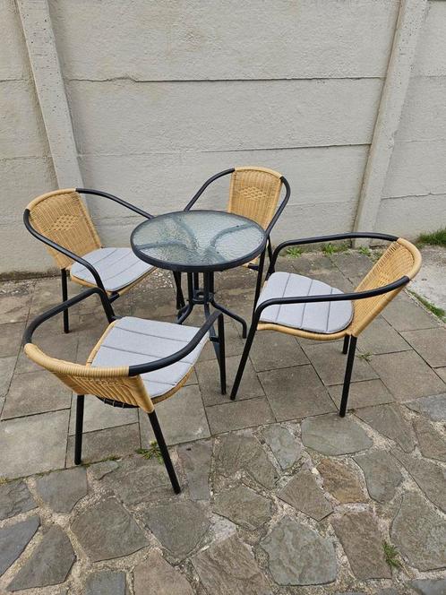 Tuinset in zeer goede staat, Huis en Inrichting, Stoelen, Zo goed als nieuw, Ophalen