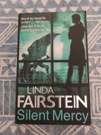 Silent Mercy by Linda Fairstein, Linda Fairstein, Comme neuf, Enlèvement, Amérique