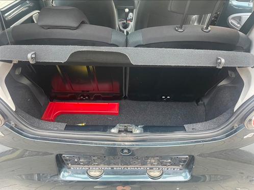 Toyota Aygo 2011- zeer zuinig - zeer betrouwbaar, Auto's, Toyota, Particulier, Aygo, Airconditioning, Bluetooth, Centrale vergrendeling