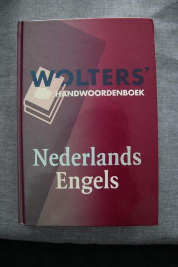 Woordenboek Nederlands-Engels beschikbaar voor biedingen