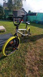 Bmx te koop, Fietsen en Brommers, Fietsen | Crossfietsen en BMX, Ophalen, Aluminium, B'twin, Voetsteunen