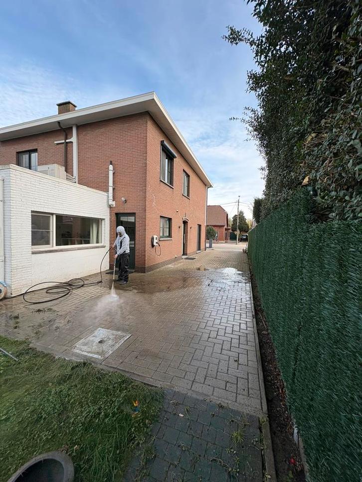 Tuin onderhoud en reiniging van daken gevel opritten, Diensten en Vakmensen, Aannemers