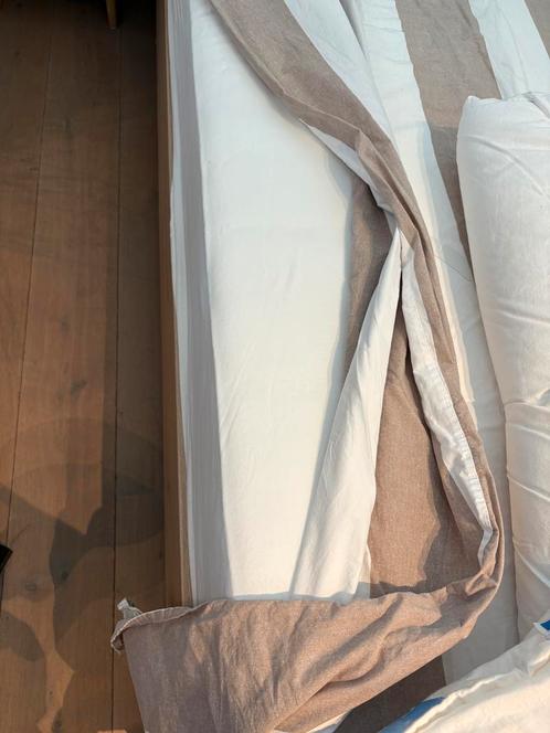 Compleet 2 persoons bed met toebehoren, Huis en Inrichting, Slaapkamer | Complete slaapkamers, Zo goed als nieuw, Ophalen