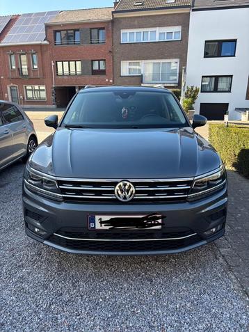Vw tiguan 2.0 150 ch highline led pano auto old, Autos, Argent ou Gris, Alcantara, 5 portes, Automatique