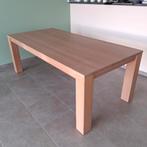Eetafel in massieve moderne fineereik, Huis en Inrichting, Ophalen, Zo goed als nieuw