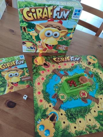 Giraf fun gezelschapsspel  beschikbaar voor biedingen