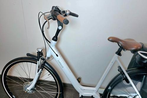 Electrisch fiets batavus met middenmotor en goed batterij, Fietsen en Brommers, Elektrische fietsen, Zo goed als nieuw, Batavus