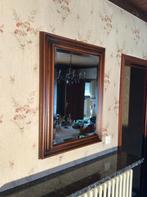 Mooie spiegel in een houten kader, Antiek en Kunst, Ophalen