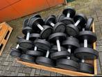 Technogym Vaste Rubberen Pu Dumbells 4 t/m 60kg + Rekken, Sport en Fitness, Fitnessmaterialen, Ophalen, Gebruikt, Dumbbell