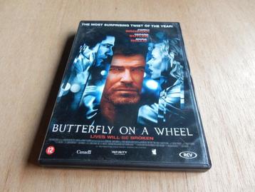 nr.859 - Dvd: butterfly on a wheel - thriller