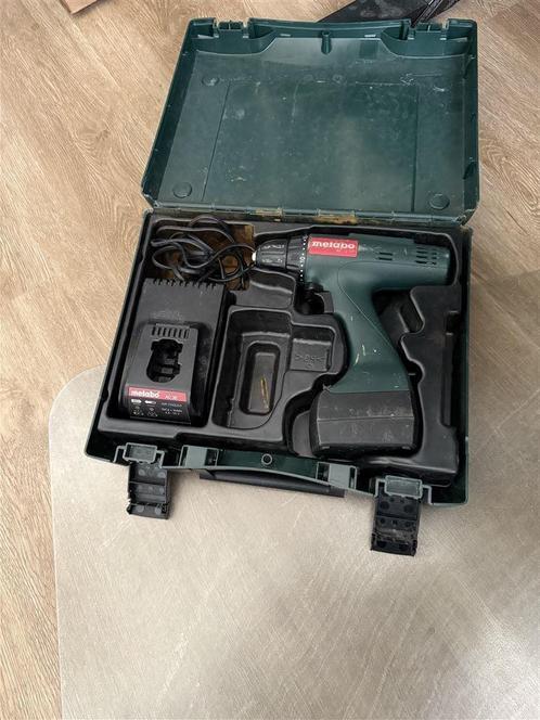 Metabo Accu Boormachine BZ-12-SP – met lader en accu, Doe-het-zelf en Bouw, Overige Doe-Het-Zelf en Bouw, Gebruikt, Ophalen of Verzenden