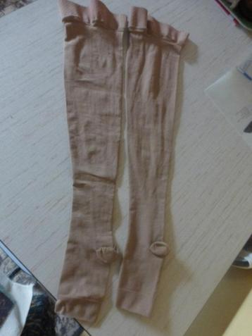 Medische compressiekousen, klasse 2 compressie, T: medium beschikbaar voor biedingen