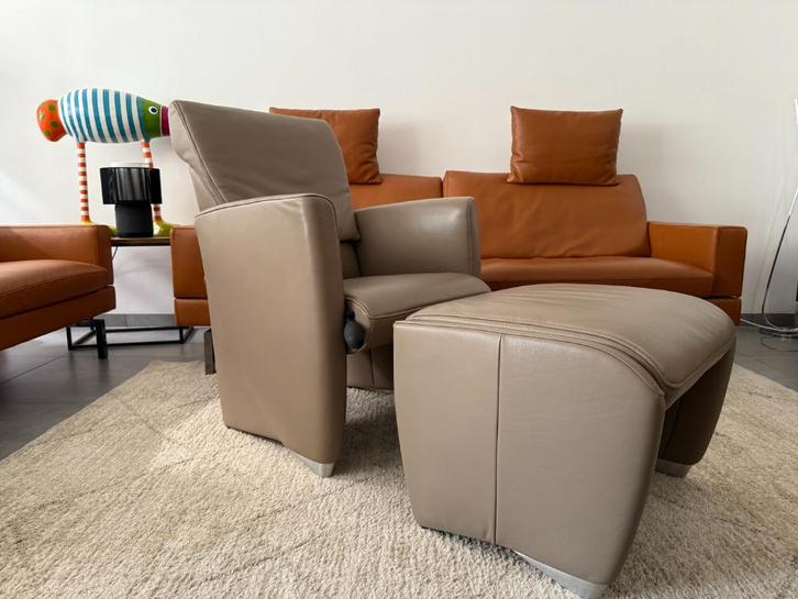 Jori Angel fauteuil incl poef (Originals Collection by JORI), Huis en Inrichting, Fauteuils, Zo goed als nieuw, Leer, Ophalen of Verzenden