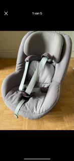 Autozitje pearl maxicosi met isofix (familyfix) Beige, Maxi-Cosi, Enlèvement, Utilisé, Mode veille