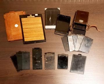 16  Platenhouders / Cassettes voor camera’s van voor 1940 beschikbaar voor biedingen