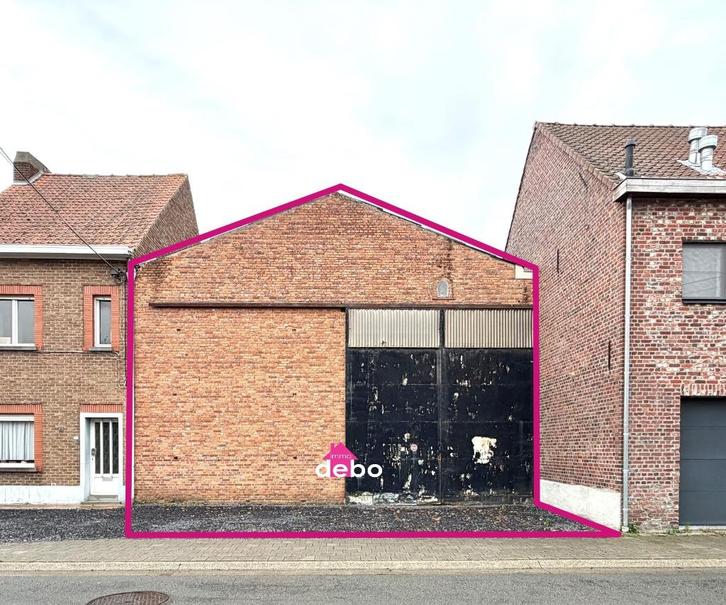 Magazijn te koop in Beveren-Leie, Immo, Huizen en Appartementen te koop, Provincie West-Vlaanderen, 200 tot 500 m²