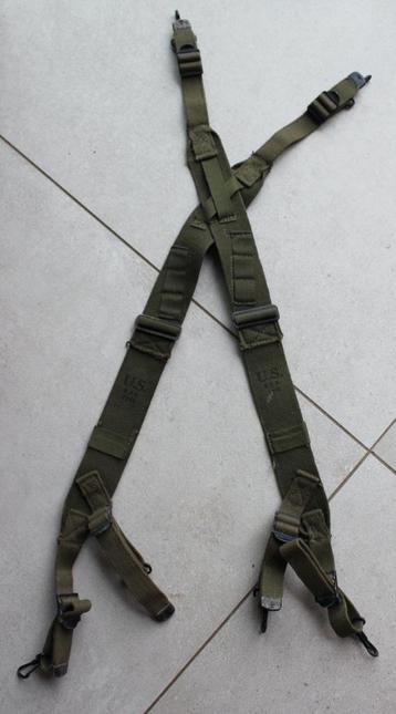Prachtig paar Amerikaanse hangers uit het einde van de oorlo beschikbaar voor biedingen