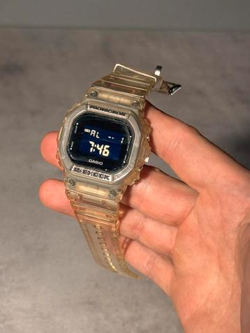 Horloge G-Shock 3229 DW-5600SKE beschikbaar voor biedingen