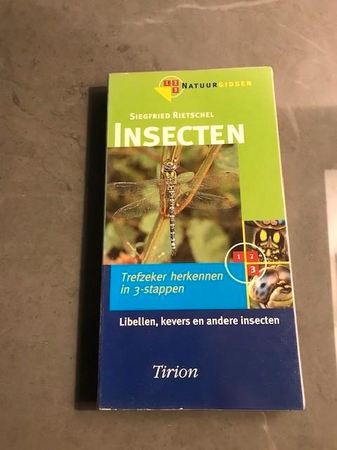 123 natuurgidsen - insecten/libellen, kevers enz, Boeken, Natuur, Ophalen of Verzenden