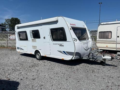 caravane, Caravanes & Camping, Caravanes, Particulier, jusqu'à 4, 1000 - 1250 kg, Banquette en rond, Dethleffs, 2 lits séparés