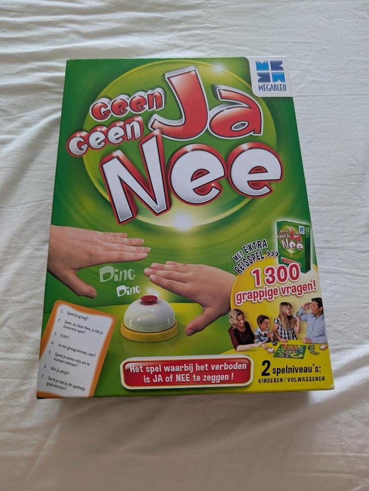 Gezelschapsspel: Geen JA geen NEE, Hobby en Vrije tijd, Gezelschapsspellen | Bordspellen, Zo goed als nieuw, Drie of vier spelers