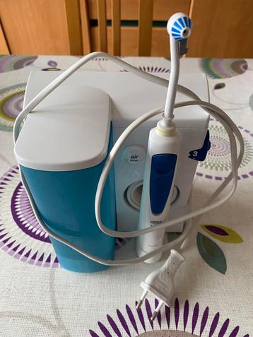  Oral-B BRAUN Multijet-station  Oral-B Multijet-station  beschikbaar voor biedingen