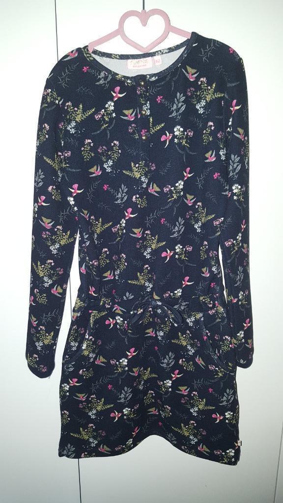 Kleedje Someone maat 152 ZGAN!, Kinderen en Baby's, Kinderkleding | Maat 152, Zo goed als nieuw, Meisje, Jurk of Rok, Ophalen of Verzenden
