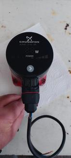 Grundfos Alpha 25/40/180 circulatiepomp voor sanitaire verwa, Doe-het-zelf en Bouw, Ophalen, Nieuw, Radiator