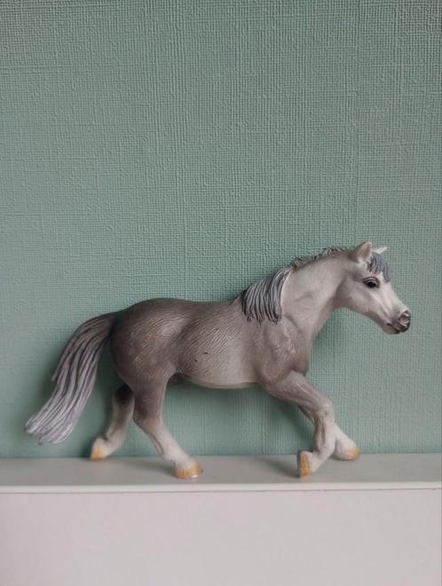Schleich grijze rijpony 13298, Verzamelen, Dierenverzamelingen, Zo goed als nieuw, Beeldje of Figuurtje, Paard, Verzenden