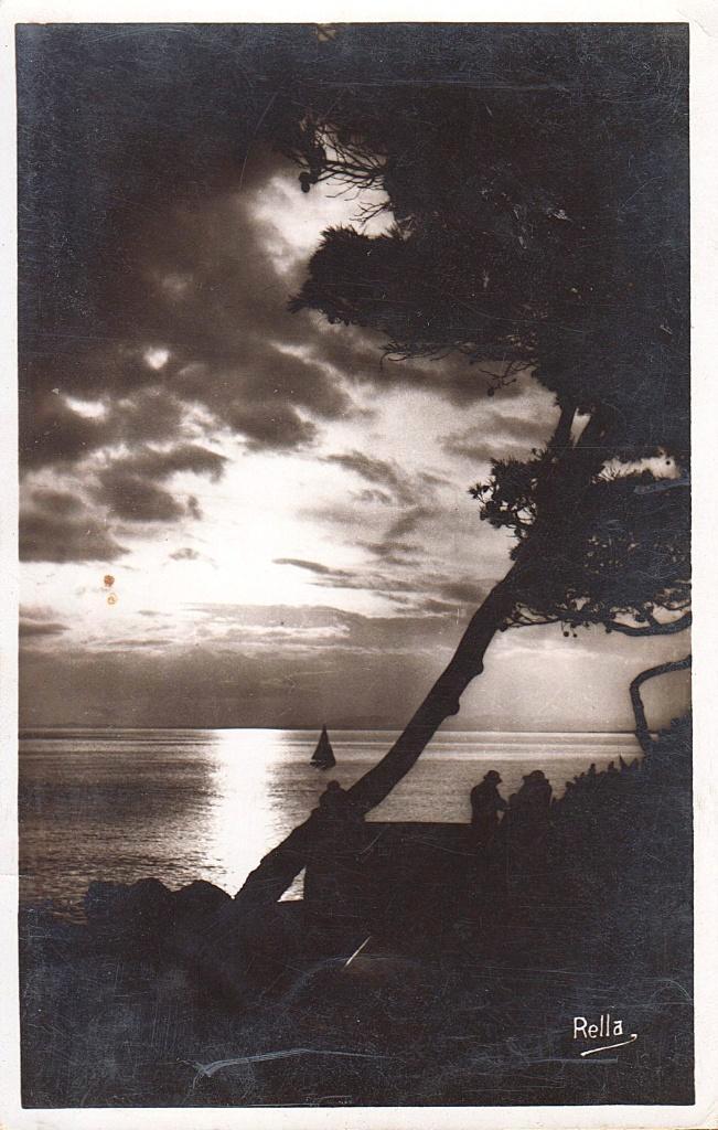 1937 - FRANKRIJK - Couchant sur la Côte d'Azur, Verzamelen, Postkaarten | Buitenland, Gelopen, Frankrijk, 1920 tot 1940, Verzenden