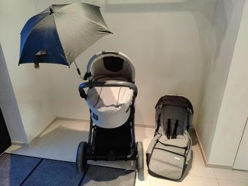 Wandelwagen+wieg + toebehoren + zowel vlakke&hellende matras beschikbaar voor biedingen