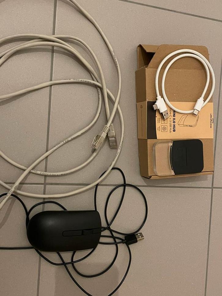 Hub USB, câble réseau, souris, Télécoms, Téléphonie mobile | Chargeurs pour téléphone, Comme neuf, Enlèvement ou Envoi