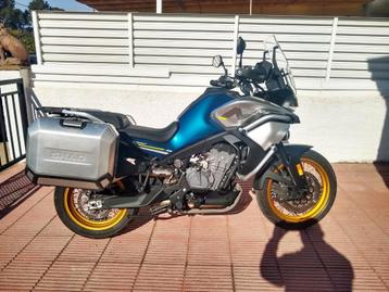 CF Moto 800 MT Touring, Motoren, Ophalen, 2 cilinders, Meer dan 35 kW