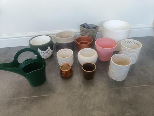 Lot de cache-pots + arrosoir, Jardin & Terrasse, Pots de fleurs, Utilisé, Autres matériaux, Intérieur, Balcon, Jardin, Moins de 40 cm