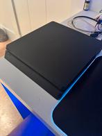 Ps4 + 2controllers + race stuur en pedalen, Games en Spelcomputers, Ophalen, Zo goed als nieuw, Met 2 controllers