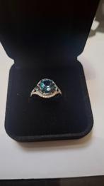 Wit gouden ring met topaz edelsteen en diamanten *nieuw*, Wit, Nieuw, Ophalen of Verzenden, Kleiner dan 17