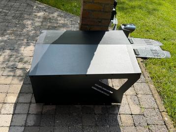 Abri pour robot tondeuse moderne galvanisé, Enlèvement, Comme neuf