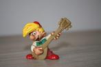 Pirrewiet , Peyo 1978 schleich , groene jas , mooie staat, Verzamelen, Stripfiguren, Ophalen of Verzenden, Smurfen, Gebruikt, Beeldje of Figuurtje