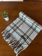 Burberry sjaal, Kleding | Dames, Burberry, Ophalen of Verzenden, Zo goed als nieuw, Sjaal