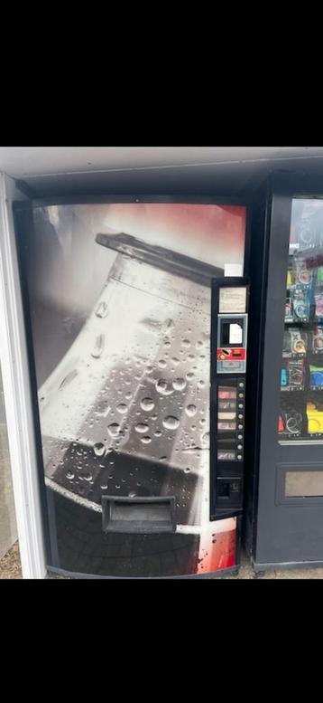 Te koop vendo drankenautomaat beschikbaar voor biedingen