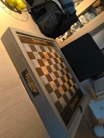 jeu d'échecs Le Seigneur des Anneaux, Collections, Enlèvement ou Envoi, Comme neuf
