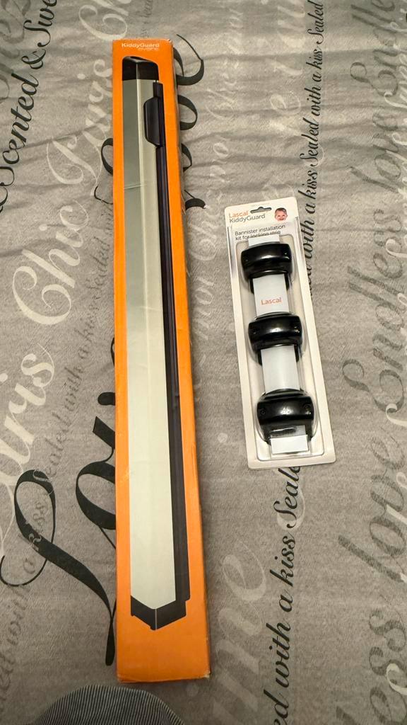 Lascal KiddyGuard Avant (veiligheidshek) + Bannister-kit, Kinderen en Baby's, Traphekjes, Zo goed als nieuw, Ophalen