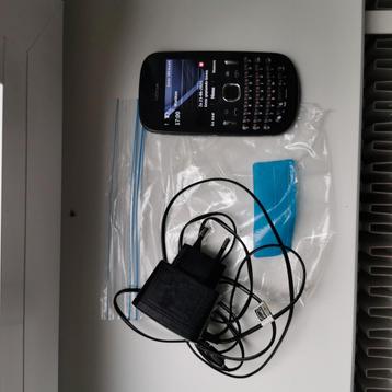 NOKIA 210 en bon état de fonctionnement avec chargeur Nokia, Enlèvement ou Envoi, Comme neuf