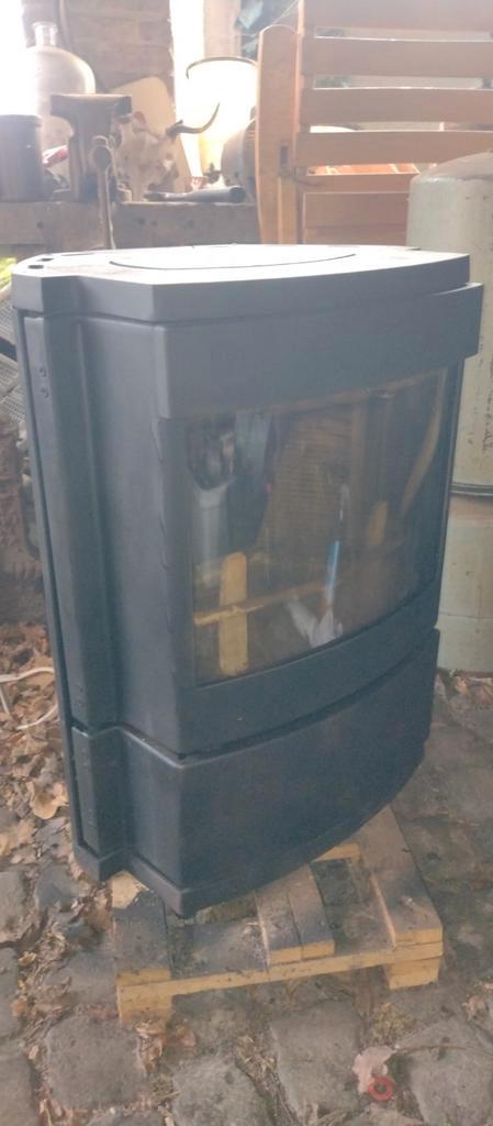 Houtkachel gietijzer, compact H72 B56 D47, 8000W. Nestor Mar, Huis en Inrichting, Kachels, Houtkachel, Ophalen